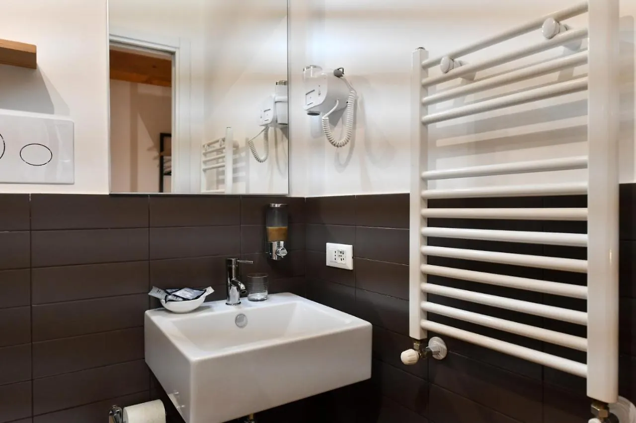 ** Bed & Breakfast Ballarooms B&B Palermo Centro Italy